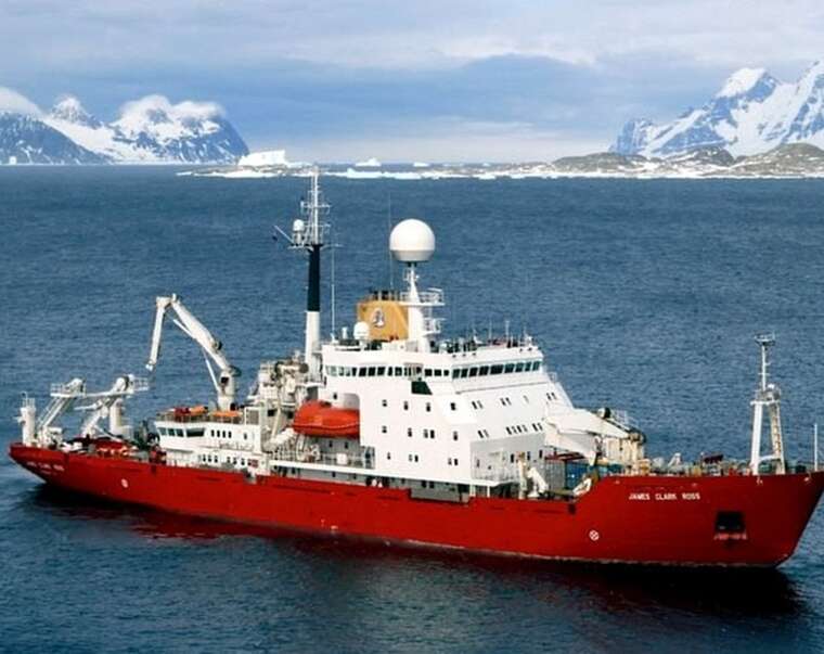 Фото для новини:Тінь Лукашенка та золотий криголам як ДБР спустило на гальмах справу про 313 мільйонів НАНЦ