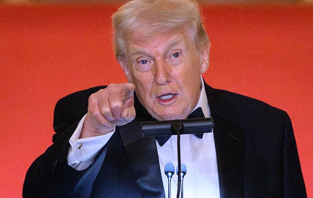 Фото для новини:Трамп виголосив нові погрози на тлі рішення Верховного суду США