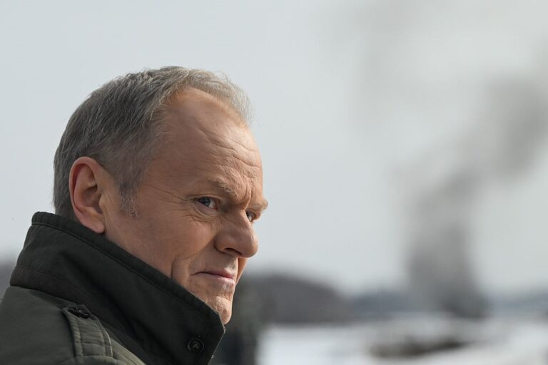 Фото для новини:Туск розкритикував "політичний саботаж" Угорщини