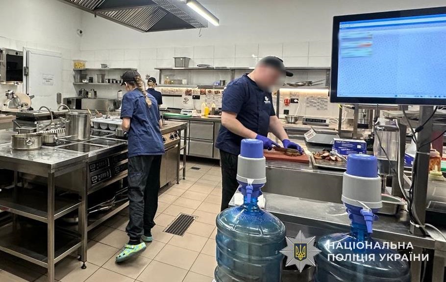 Фото для новини:У дитячому закладі Львова отруїлися понад 20 людей