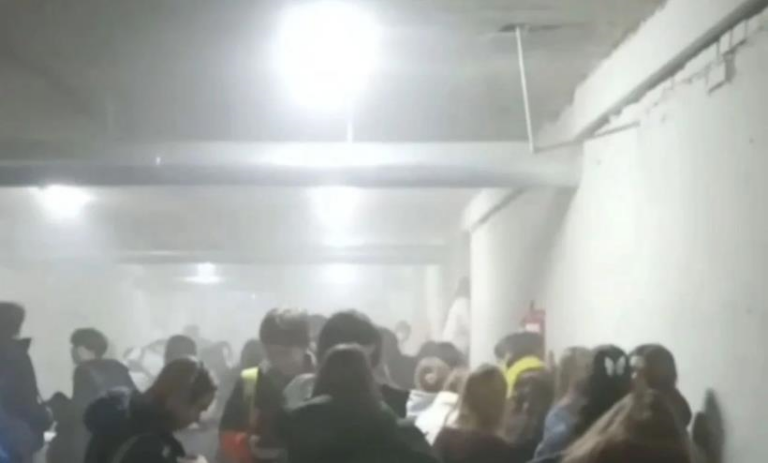 Фото для новини:У Дніпрі стався вибух у школі, травмовано двоє дітей