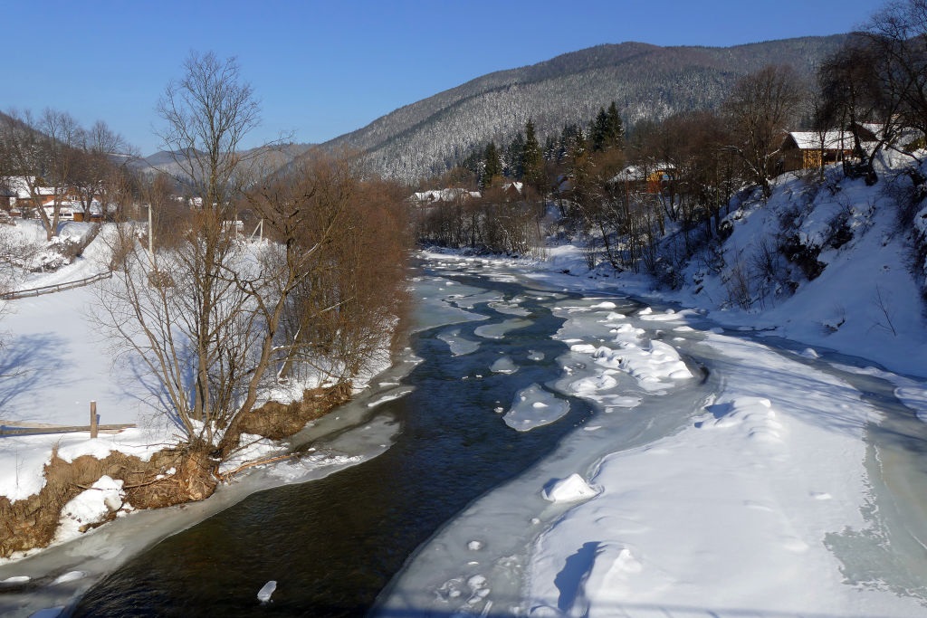 Фото для новини:У ДСНС попередили про підвищення рівнів води на річках України
