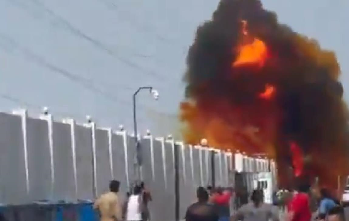 Фото для новини:У Катарі іранська ракета впала на жилий квартал