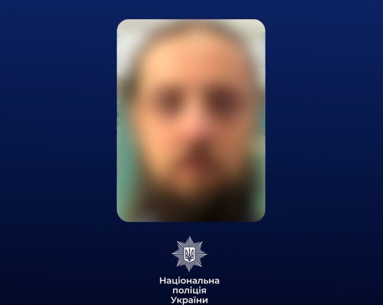 Фото для новини:У Харкові чоловік напав з ножем на працівників ТЦК