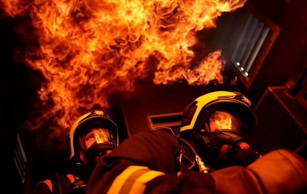 Фото для новини:У Києві чутно потужні вибухи, РФ атакує балістикою