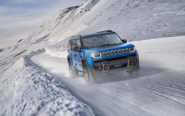 Фото для новини:У Норвегії протестували 24 електрокари у умовах суворого морозу