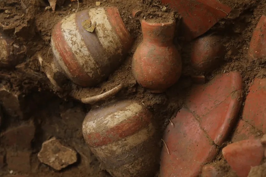 Фото для новини:У Панамі знайшли королівську гробницю з золотом віком понад тисячу років