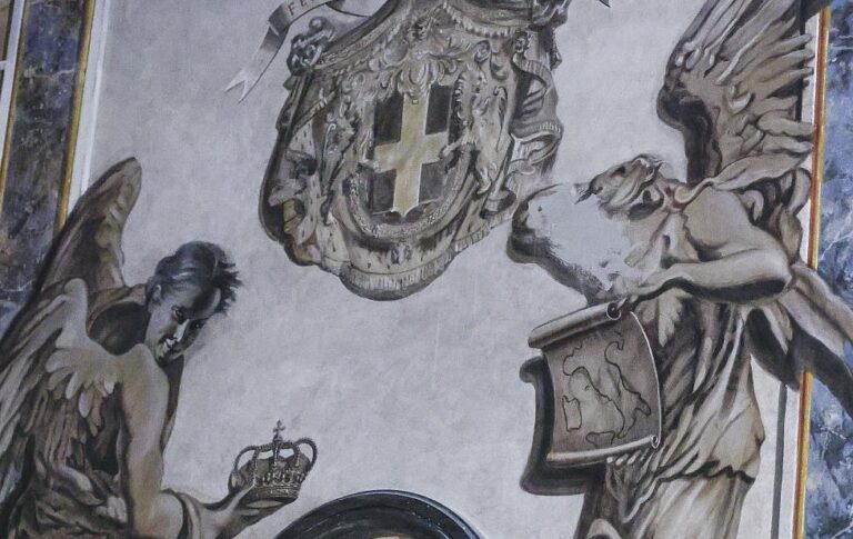 Фото для новини:У Римі зафарбували фреску янгола з обличчям Мелоні