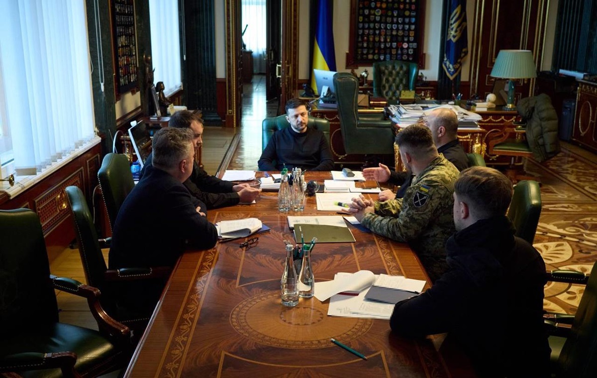 Фото для новини:Україна готова до переговорів лідерів - Зеленський