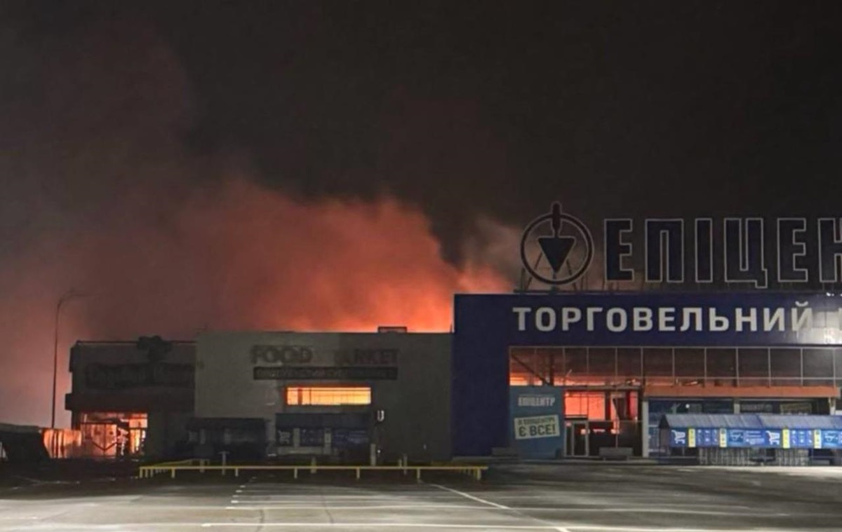 Фото для новини:Україна під атакою балістики, в небі також ТУ-95