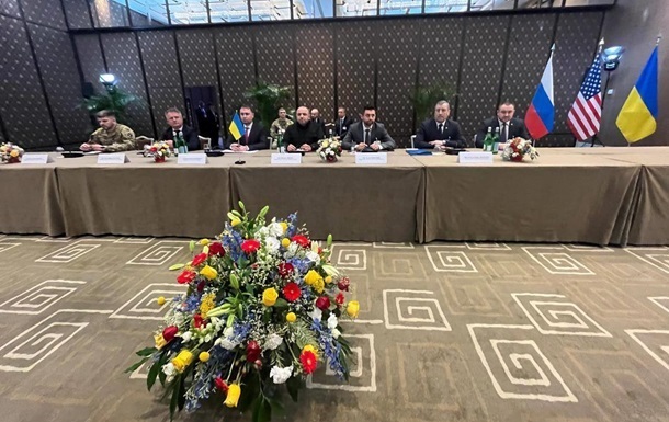 Фото для новини:Україна та РФ провели окрему зустріч після переговорів у Женеві