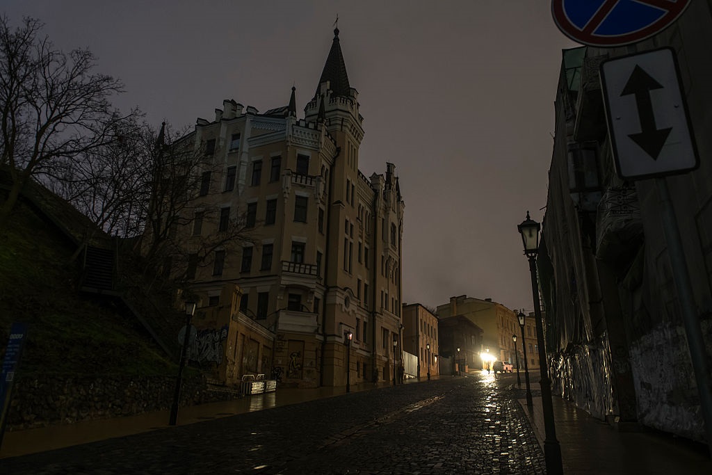 Фото для новини:Українців очікують цілодобові відключення у суботу