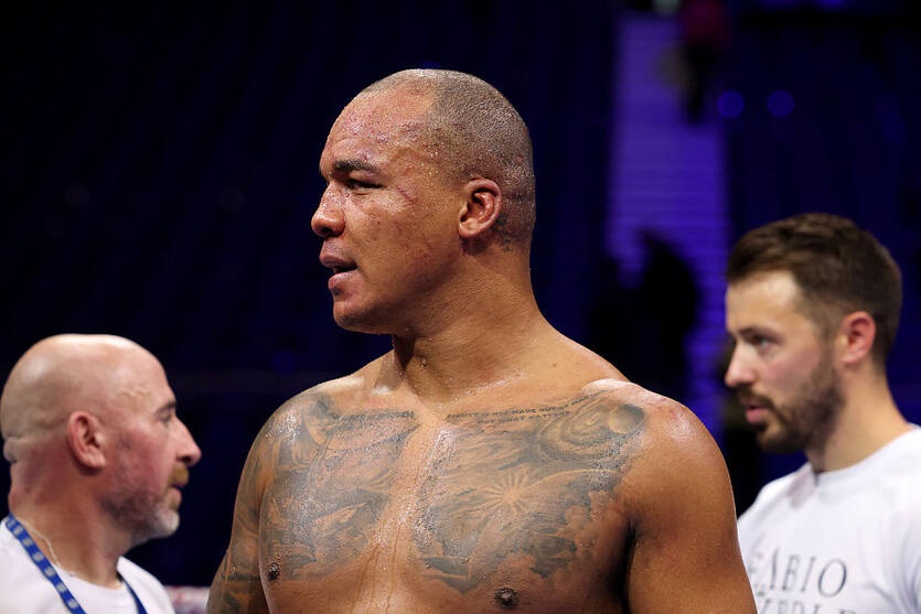 Фото для новини:Усик та Вордлі обговорюють перспективу поєдинку