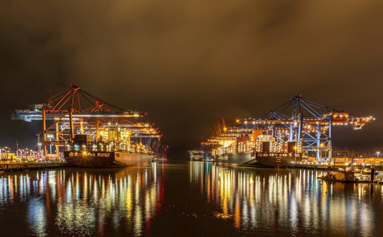 Фото для новини:В Німеччині затримано робітників порту через диверсію на військових суднах