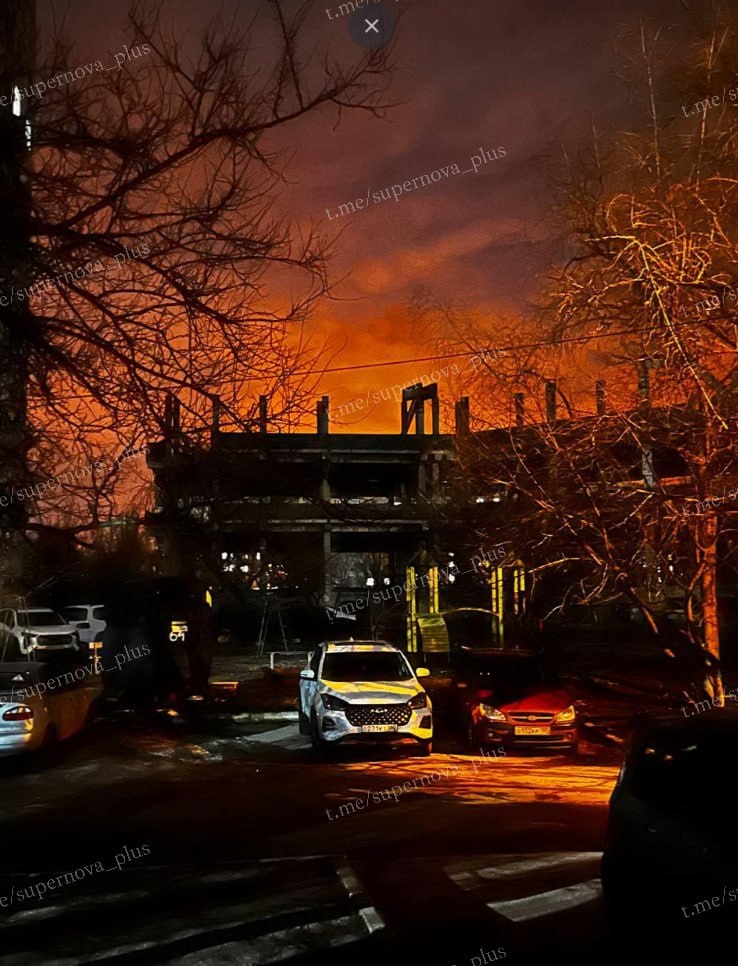 Фото для новини:В окупованій Макіївці БпЛА "розбомбили" нафтобазу