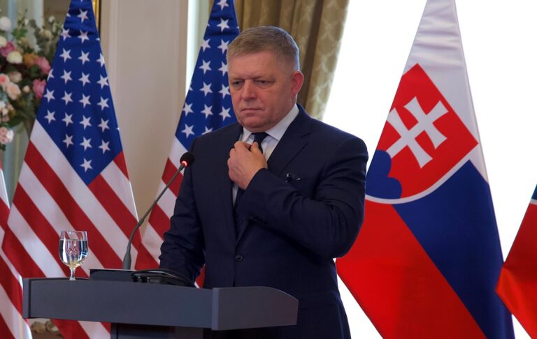 Фото для новини:В Словаччині надішлють до прокуратури скаргу на держзраду Фіцо