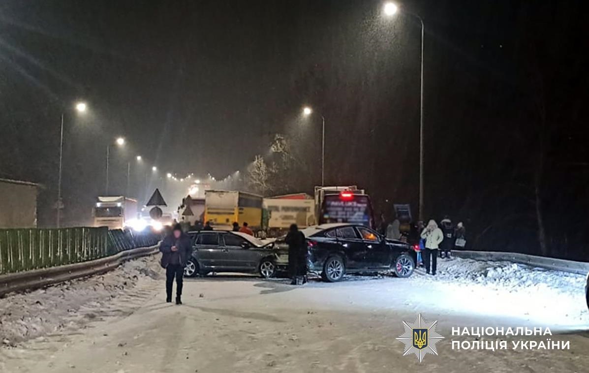 Фото для новини:В Україні за добу сталося понад тисячу ДТП