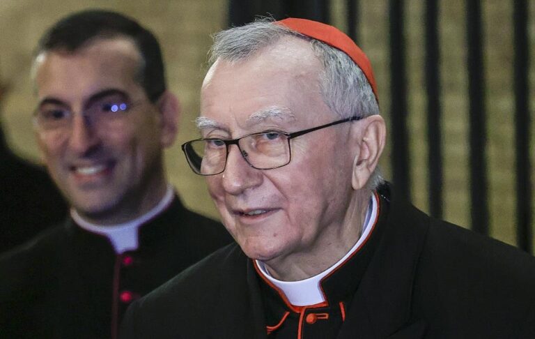 Фото для новини:Ватикан оцінив можливість мирної угоди по Україні