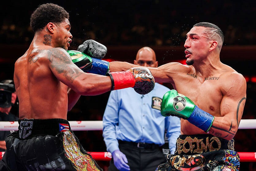 Фото для новини:Відео найкращих епізодів бою Стівенсон - Лопес