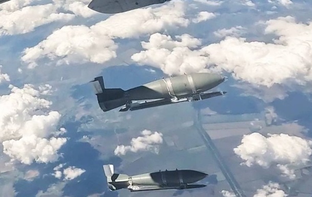 Фото для новини:Війська РФ вдарили КАБом по Козачій Лопані