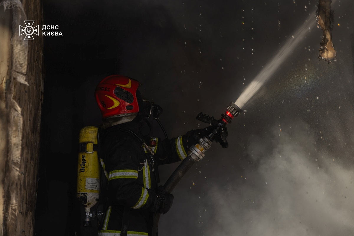 Фото для новини:Внаслідок атаки РФ зруйновані житлові будинки на Софіївській Борщагівці