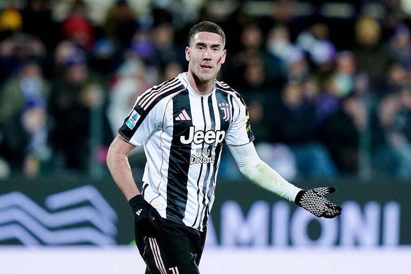 Фото для новини:Ювентус має намір утримати Влаховича в команді