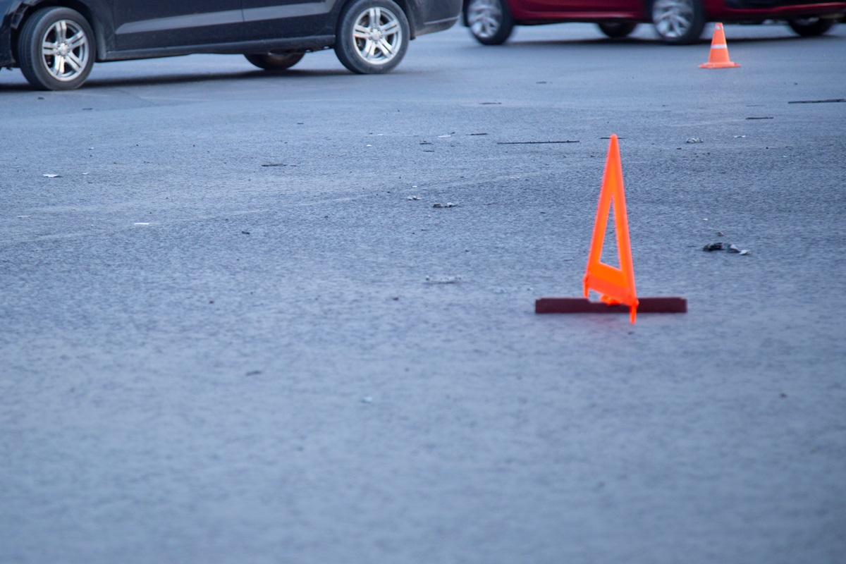 Фото для новини:Збив пішохода та втік за кордон: правоохоронцю оголосили підозру