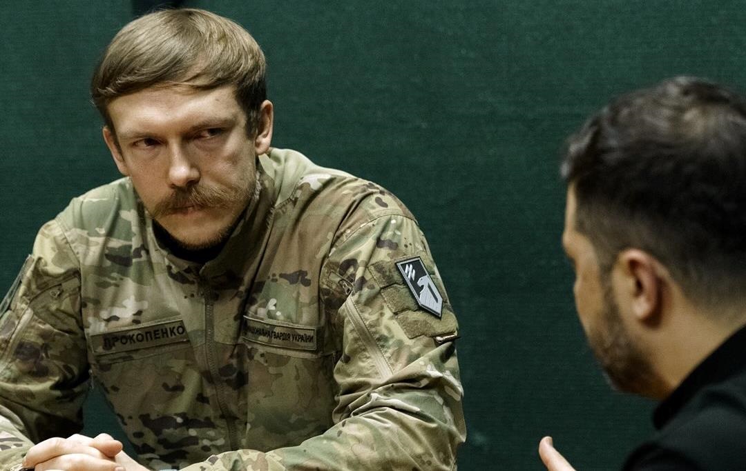 Фото для новини:Зеленський підвищив у званні Дениса "Редіса" Прокопенка