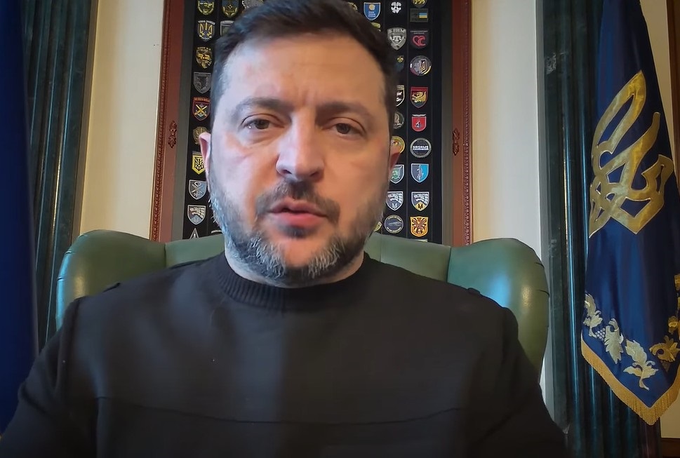 Фото для новини:Зеленський подякував усім причетним до ліквідації наслідків атаки РФ