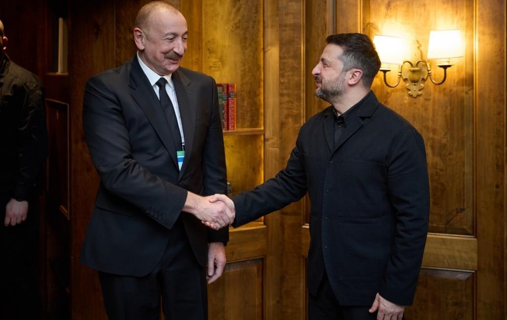Фото для новини:Зеленський зустрівся з президентом Азербайджану