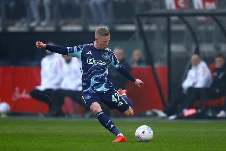 Фото для новини:Зінченко забив перший гол у складі Аякса