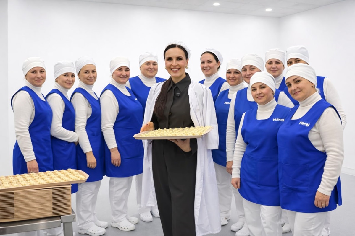 Фото для новини:Зірка ліпить пельмені: як Міла Нітіч побувала на виробництві MAKEY у Кривому Розі