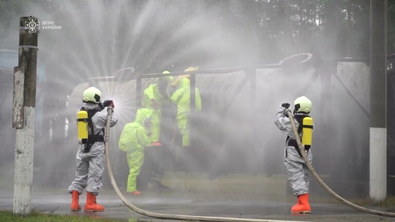 Фото для новини:Сила, витривалість, холодний розум, чіткі рішення та постійна виснажлива підготовка команди.