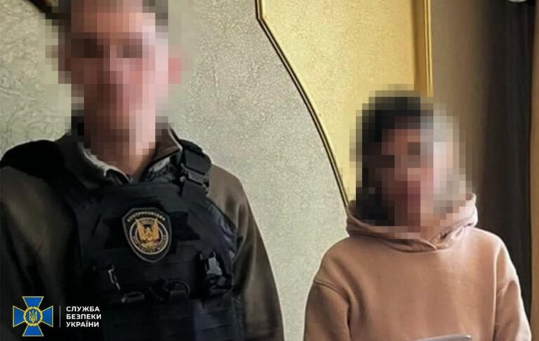 Фото для новини:Агентка ФСБ намагалася влаштуватися на роботу в ТЦК