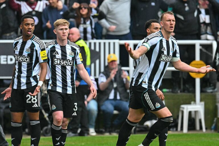 Фото для новини:Англійському клубу загрожує штраф від УЄФА