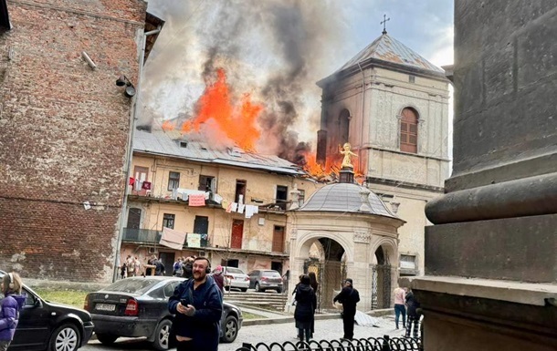 Фото для новини:Атака РФ на Львів: влада повідомила про понад 30 постраждалих