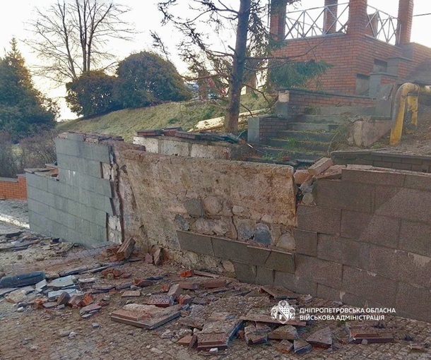 Фото для новини:Атака РФ: збитий Шахед впав біля будинку мера Дніпра