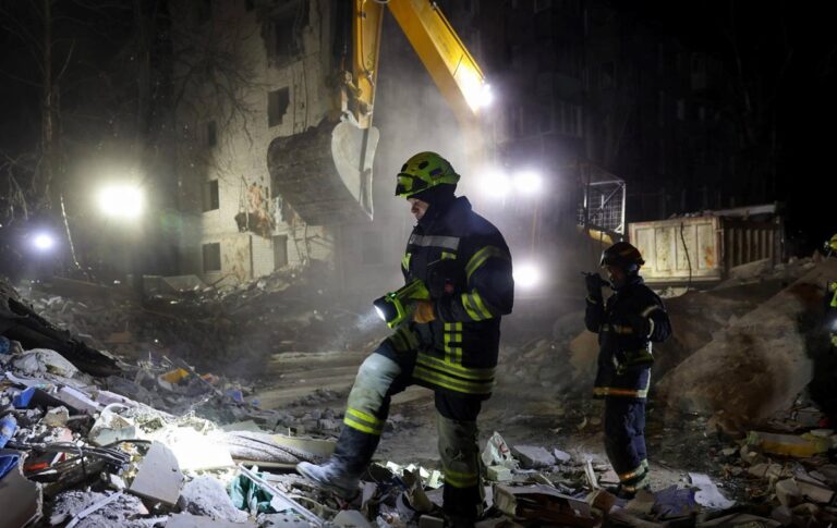 Фото для новини:Балістичний удар по Харкову: зросло число жертв