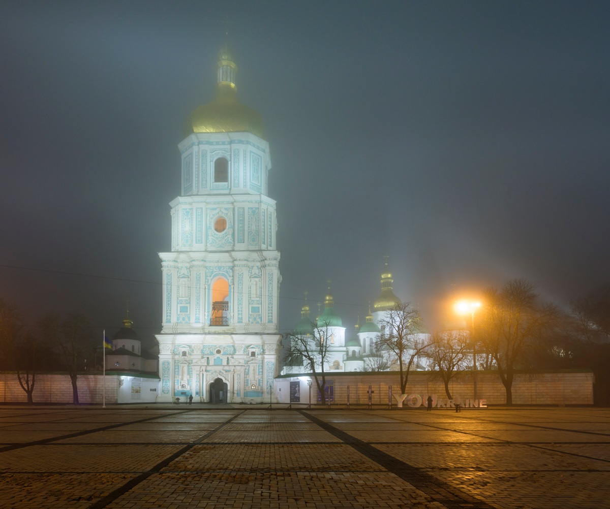 Фото для новини:Часткові відключення світла продовжили на середу