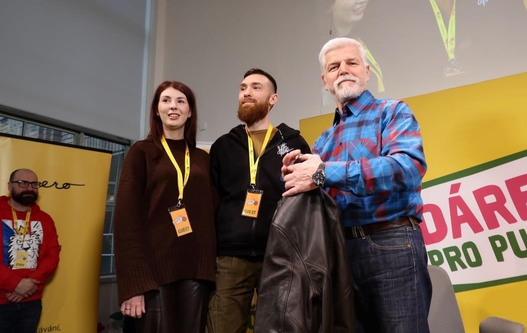 Фото для новини:Чехи зібрали понад 200 тисяч євро українському ветерану на біонічні протези