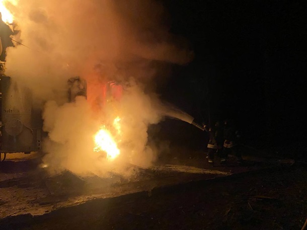 Фото для новини:Десятки БпЛА накрили Одесу: є пожежі і руйнування