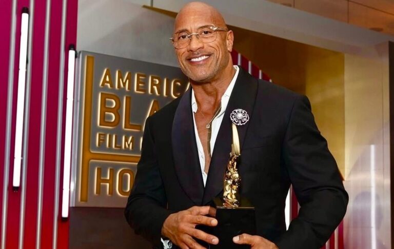 Фото для новини:Двейн "Скеля" Джонсон записав звернення до українського командира