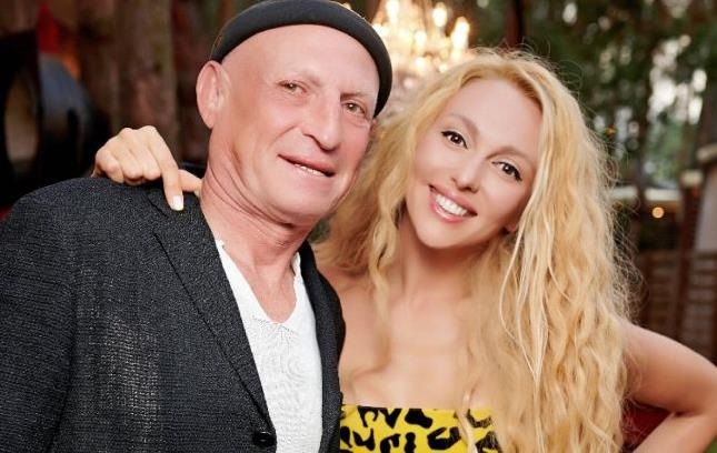 Фото для новини:Експродюсерка Полякової звинуватила її чоловіка у смерті свого коханого