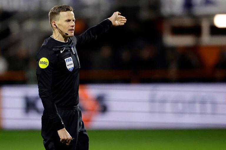 Фото для новини:Гру Шахтаря та Леха розсудять арбітри з Нідерландів