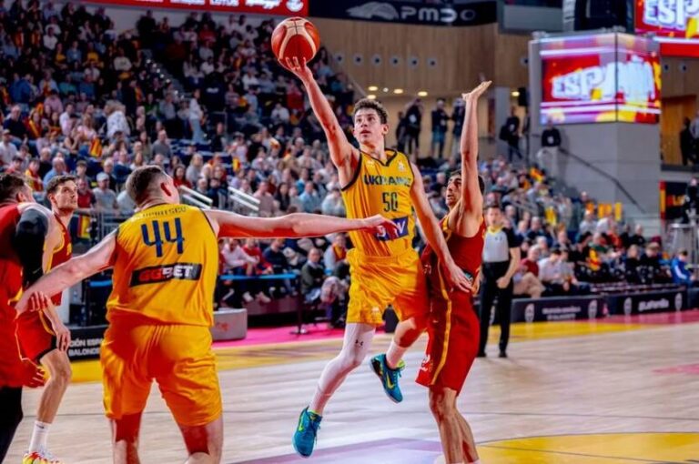 Фото для новини:Іспанія знову сильніша за Україну у кваліфікації ЧС-2027