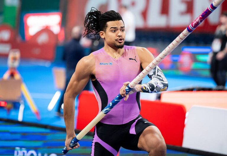 Фото для новини:Історичний стрибок: представник Греції перевершив досягнення Бубки