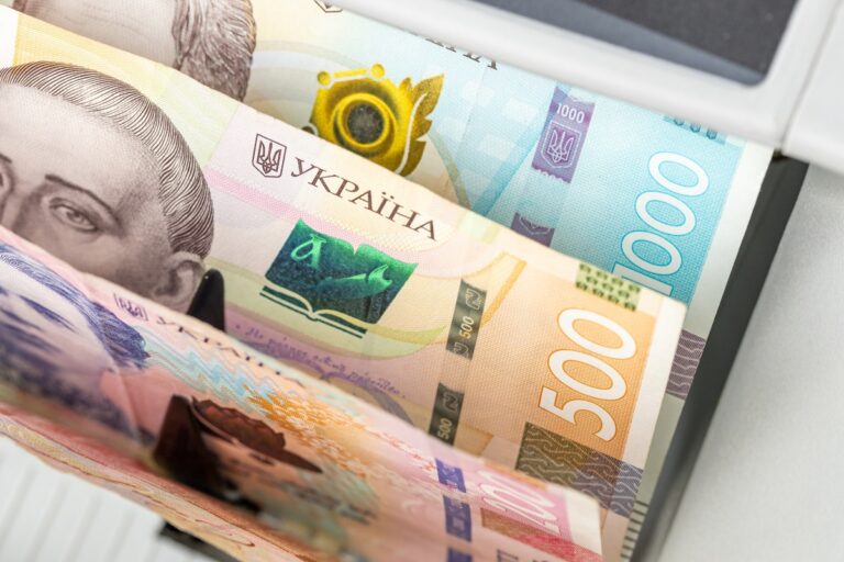 Фото для новини:Херсонський депутат приховав у декларації 82 об&rsquo;єкти нерухомості