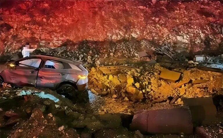 Фото для новини:Китайський електромобіль вцілів після влучання ракетою в Єрусалимі