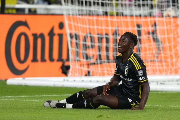 Фото для новини:Колишні одноклубники українця отримали довічний бан