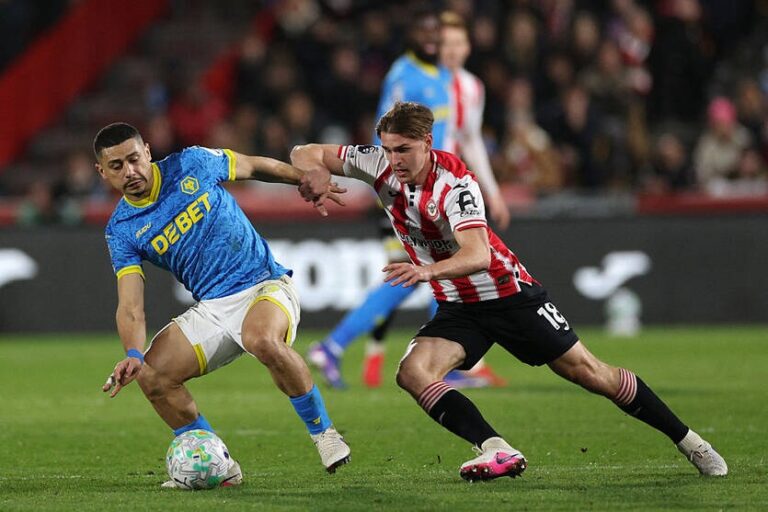 Фото для новини:Команда Ярмолюка не довела матч до перемоги проти аутсайдера